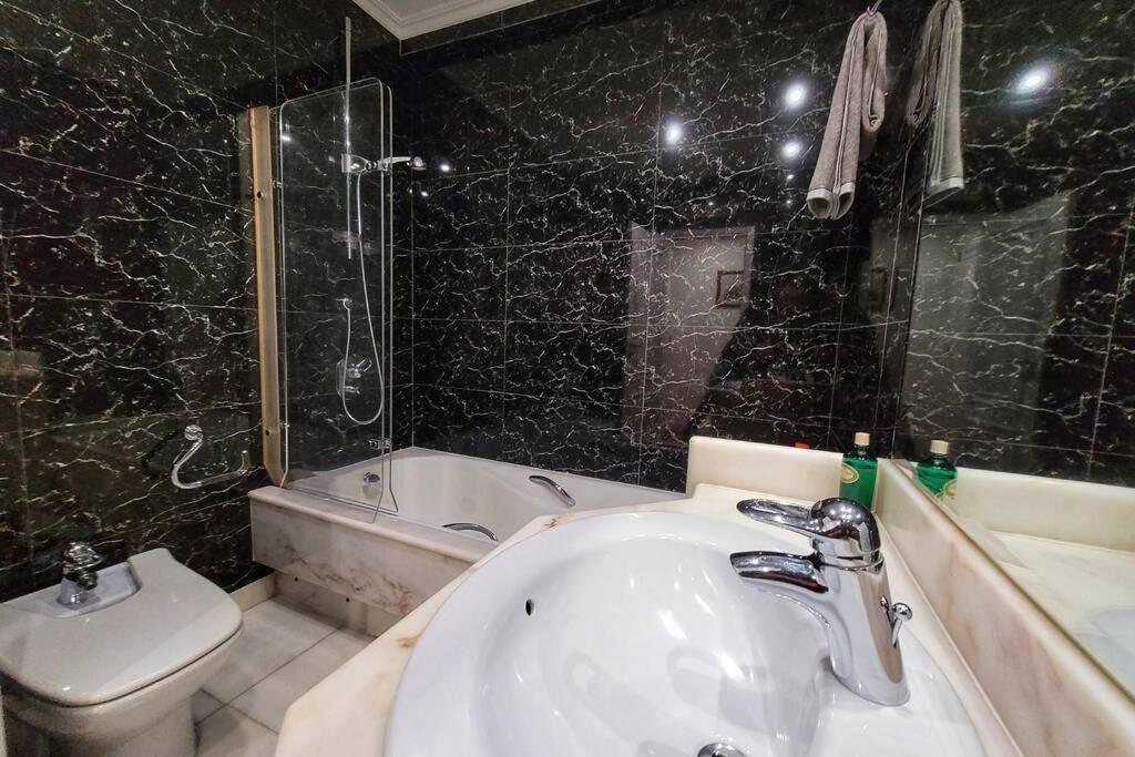 Marble Home - Sao Sebastiao Lisbona Esterno foto